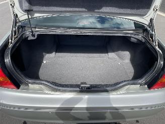Lexus LS  picture 16