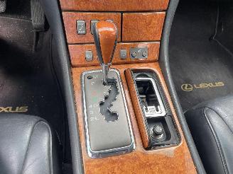 Lexus LS  picture 22
