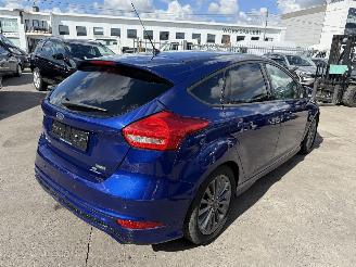 Ford Focus ST-LINE picture 8