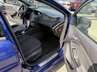 Ford Focus ST-LINE picture 17