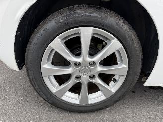 Opel Corsa 1.2I picture 10
