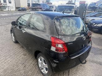 Toyota Yaris  picture 7