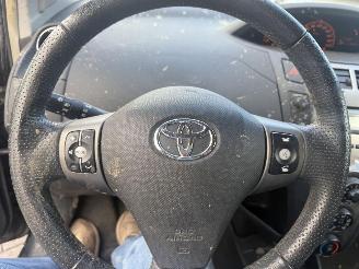 Toyota Yaris  picture 26