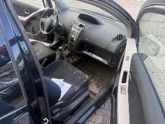 Toyota Yaris  picture 17