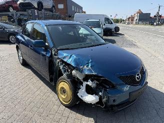 Mazda 3  picture 3