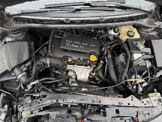 Opel Astra ULTIMATE EDITION picture 5