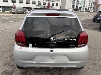 Peugeot 108 ALLURE TOP picture 6