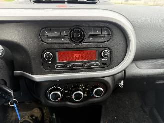 Renault Twingo LIMITED CABRIO picture 10