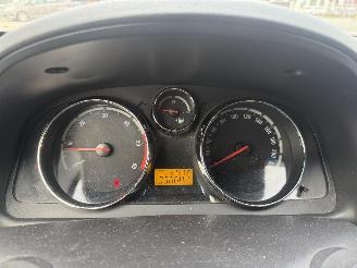 Opel Antara  picture 15
