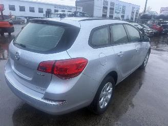 Opel Astra 1.6D picture 6
