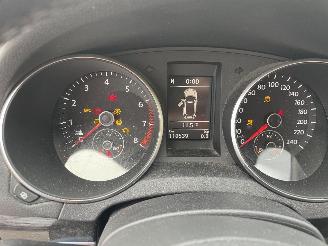 Volkswagen Golf 1.2I picture 17