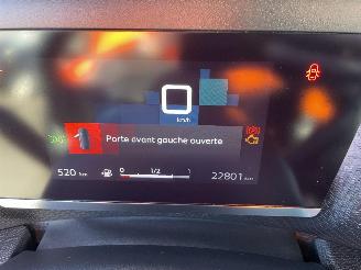 Citroën C4 1.2 PURETECH SHINE picture 7