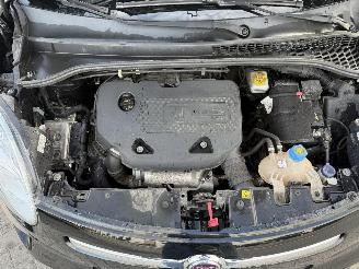 Fiat 500L LOUNGE 0.9 T TWINAIR picture 28