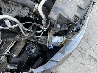 Peugeot 308 II SW ALLURE picture 19