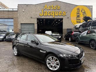 Auto incidentate Jaguar XE ENGINE OUT 2016/3
