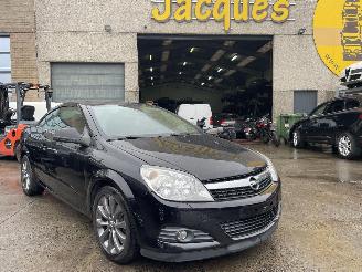 Auto incidentate Opel Astra CABRIO COSMO 1.6I 2010/8