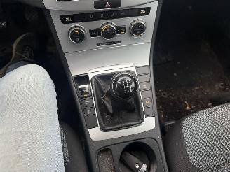 Volkswagen Passat 1.6 TDI picture 21