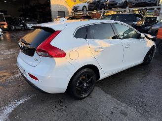 Volvo V-40 D2 1.6D picture 10