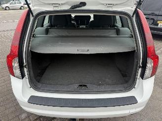 Volvo V-50 1.6D picture 9