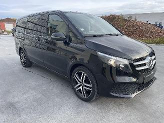 Schadeauto Mercedes V-klasse AUTOMATIC 2.0 2020/10