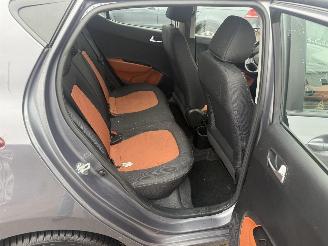 Hyundai I-10 1.0I picture 7