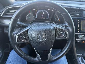 Honda Civic 1.0 I-VTEC ELEGANCE picture 22