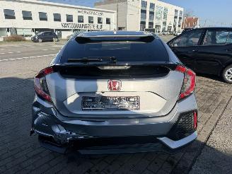 Honda Civic 1.0 I-VTEC ELEGANCE picture 9