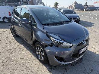 Hyundai Ix20 1.6 I AUTOMATIC picture 3