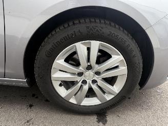 Peugeot 308 1.5 HDI picture 20