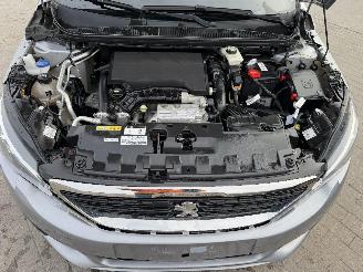 Peugeot 308 1.2 ACTIVE picture 6