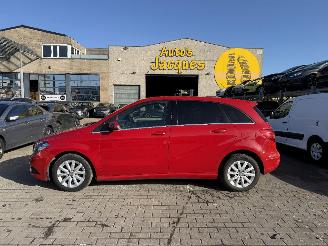 Schadeauto Mercedes B-klasse CDI 2014/4