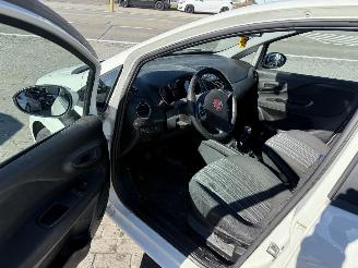 Fiat Punto 1.3 MULTIJET picture 6