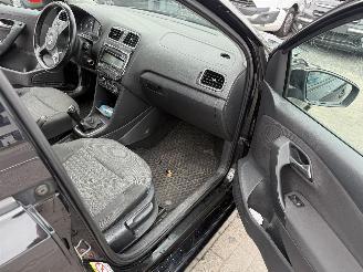 Volkswagen Polo ONLY 1 PART PAPERS picture 17