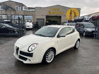 Unfallwagen Alfa Romeo MiTo 1 PART OF PAPERS 2014/9