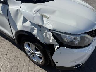 Nissan Qashqai 1.2 DIG-T TEKNA picture 11