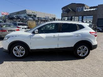 Nissan Qashqai 1.2 DIG-T TEKNA picture 5