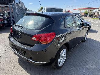 Opel Astra 1.4I COMFORT picture 6