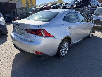 Lexus IS 300H picture 8