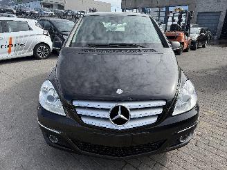 Mercedes B-klasse  picture 2
