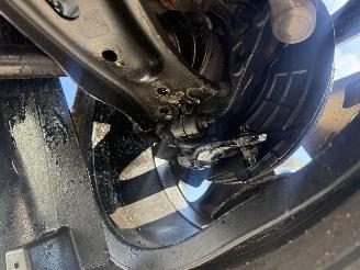 Jeep Renegade 1.6 MJD LIMITED picture 23