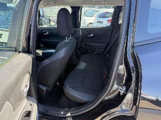 Jeep Renegade 1.6 MJD LIMITED picture 18