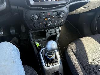 Jeep Renegade 1.6 MJD LIMITED picture 17