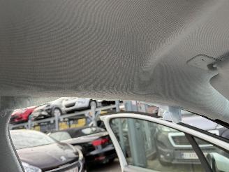 Peugeot 208 1.2 ALLURE picture 23