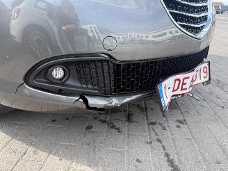 Lancia Ypsilon 1.2I  SILVER picture 15