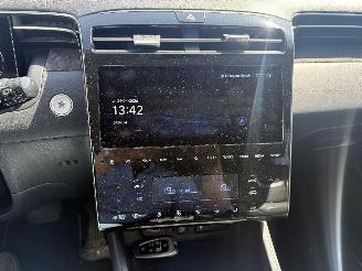 Hyundai Tucson PHEV 1.6 T-GDI 4WD picture 24