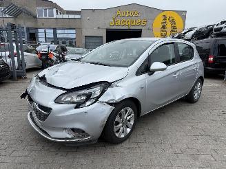 skadebil auto Opel Corsa 1.4I 2018/1