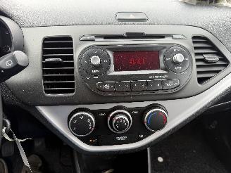 Kia Picanto 1.0I EASY picture 19