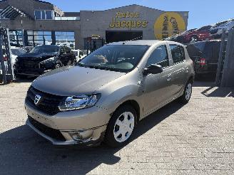 krockskadad bil auto Dacia Sandero AMBIANCE 2013/5