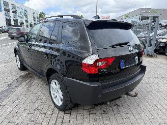 BMW X3 2.0D picture 8