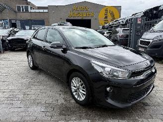 Auto incidentate Kia Rio 1.2I EASY 2019/1